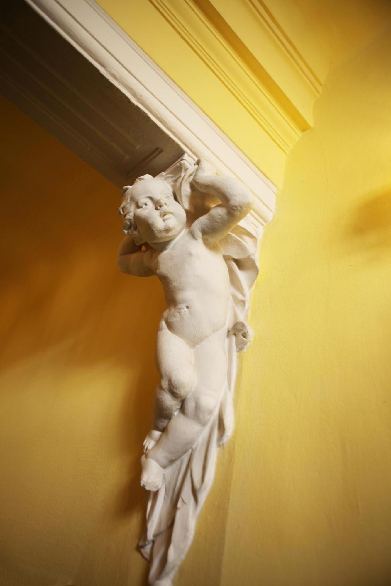 Hotel Bergwirt Schoenbrunn ウィーン エクステリア 写真