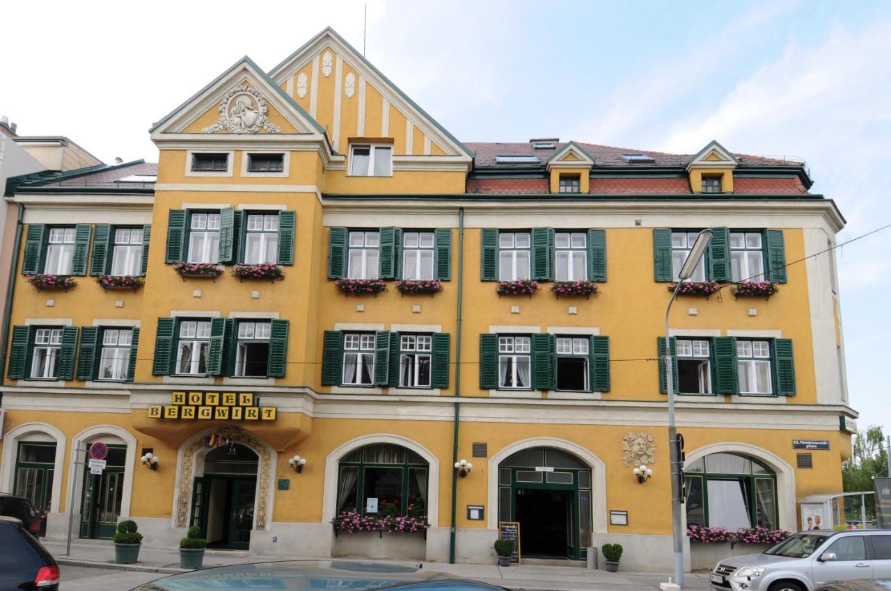 Hotel Bergwirt Schoenbrunn ウィーン エクステリア 写真