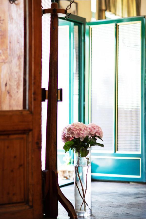 Hotel Bergwirt Schoenbrunn ウィーン エクステリア 写真